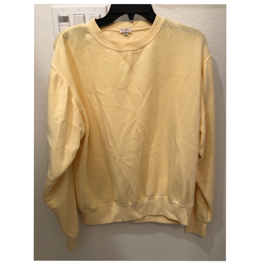 Sweatshirt